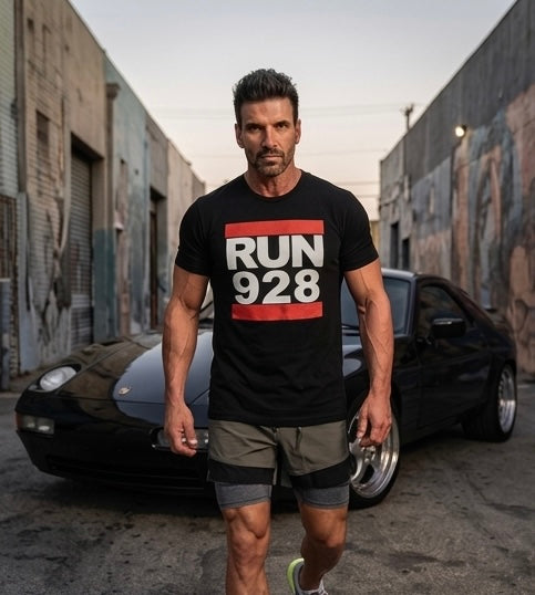 RUN 928 tee